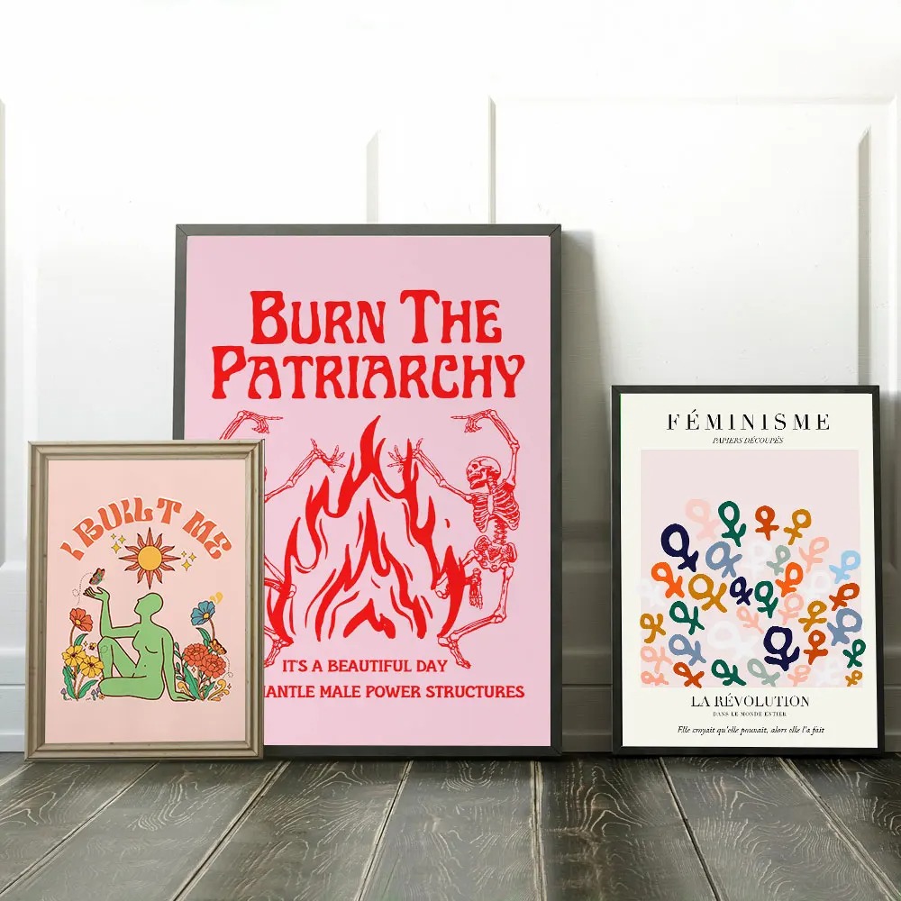 Abstract Feminist Color Letter - огляд і ціна Home Decor Y2K